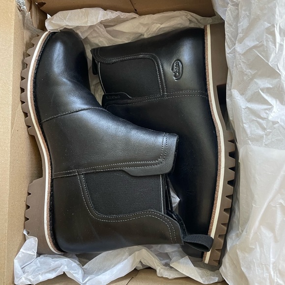 Chaco Boots Womens 11 Black - Picture 2 of 4